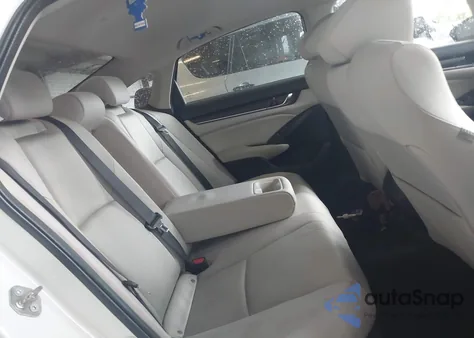 2018 Honda Accord Ex z USA, uszkodzony, nr VIN 1HGCV1F41JA162120